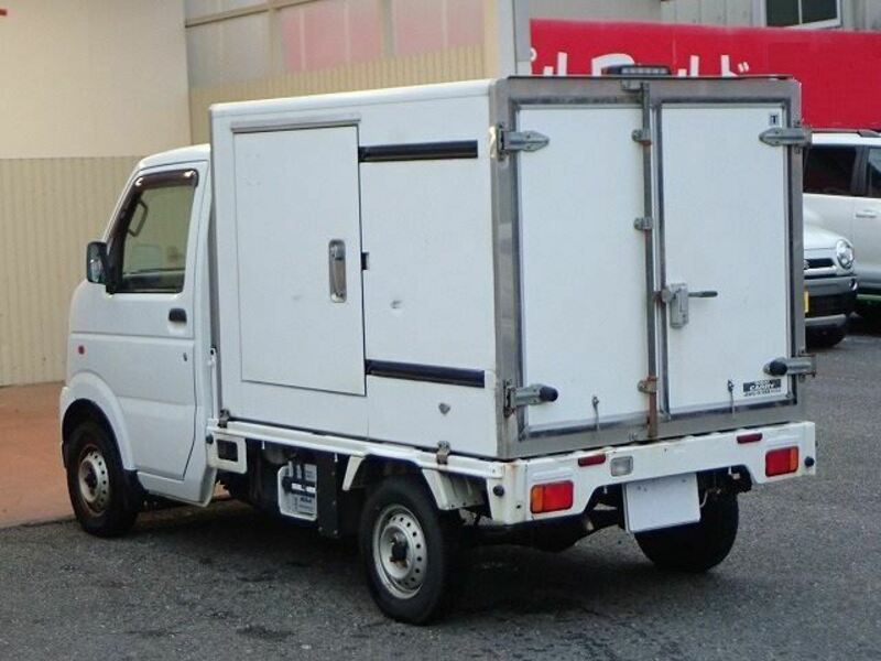 CARRY TRUCK