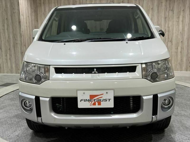 DELICA D5