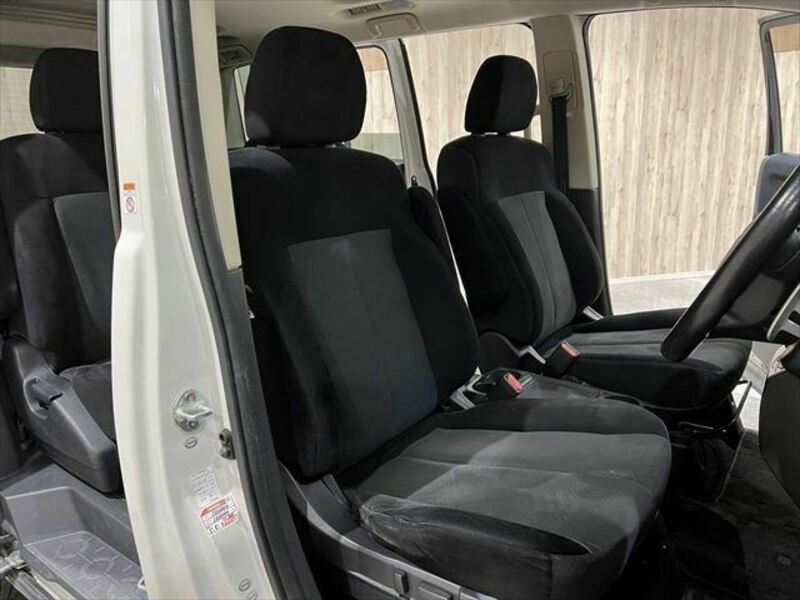DELICA D5