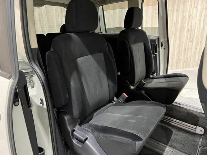 DELICA D5