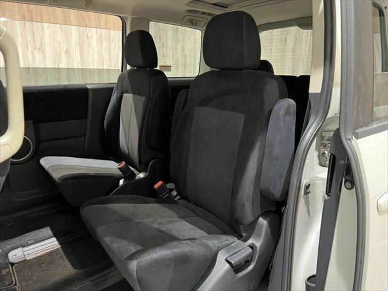 DELICA D5