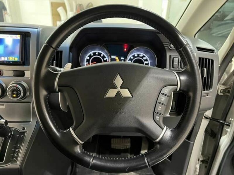 DELICA D5