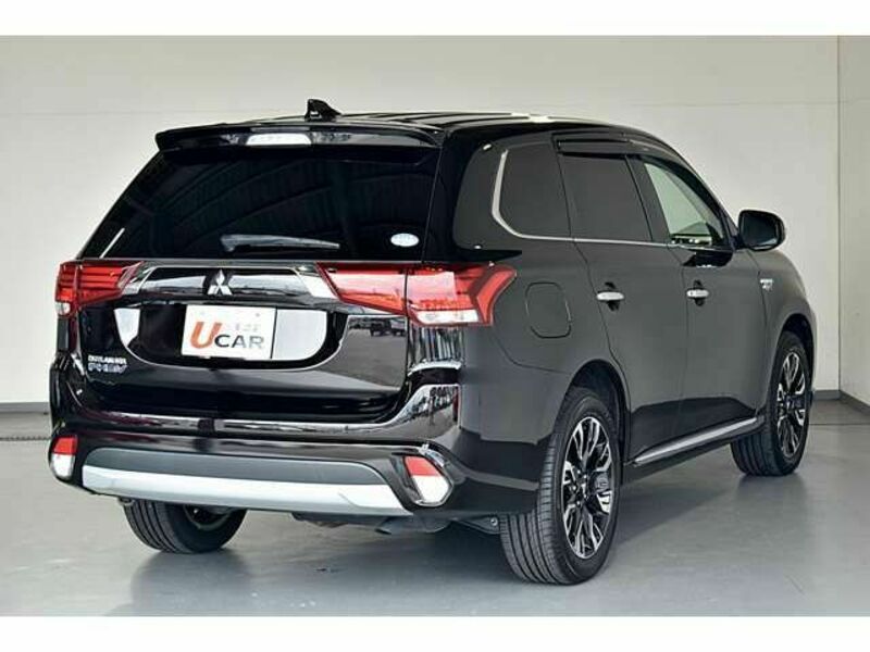 OUTLANDER PHEV