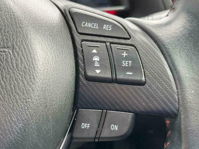 Axela Sport