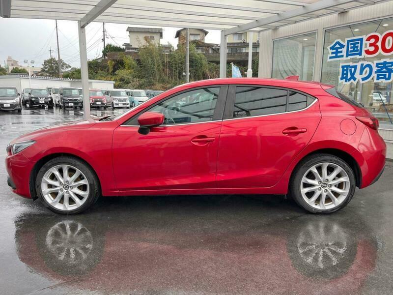 Axela Sport