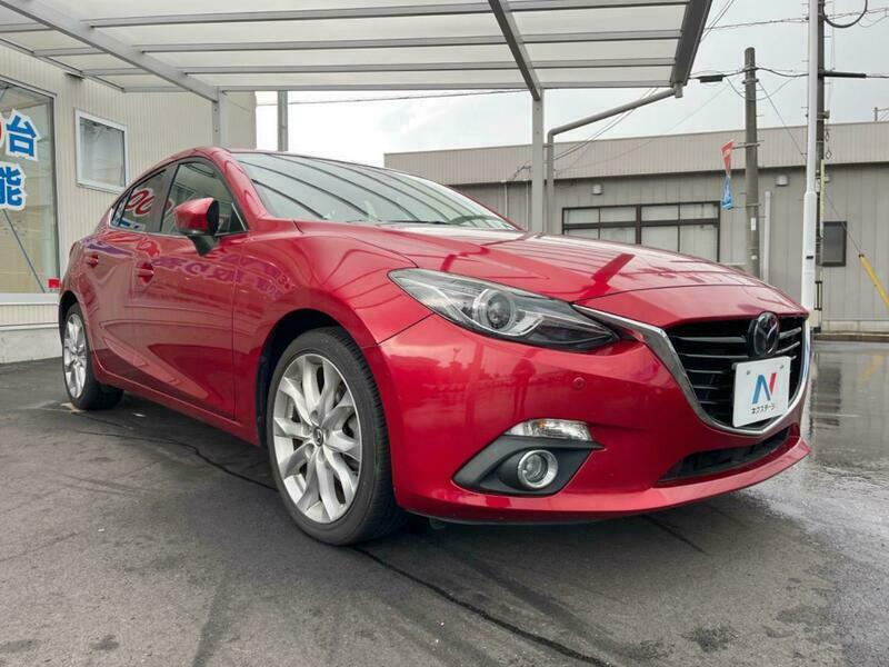 Axela Sport