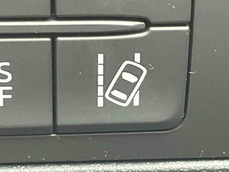Axela Sport