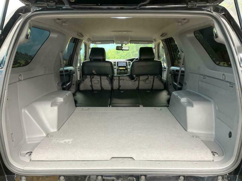 HILUX SURF