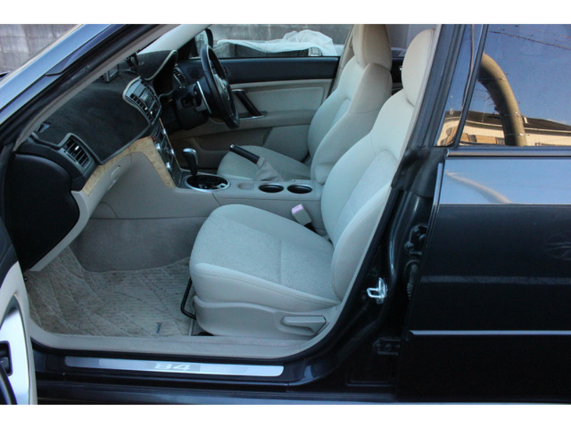 LEGACY B4