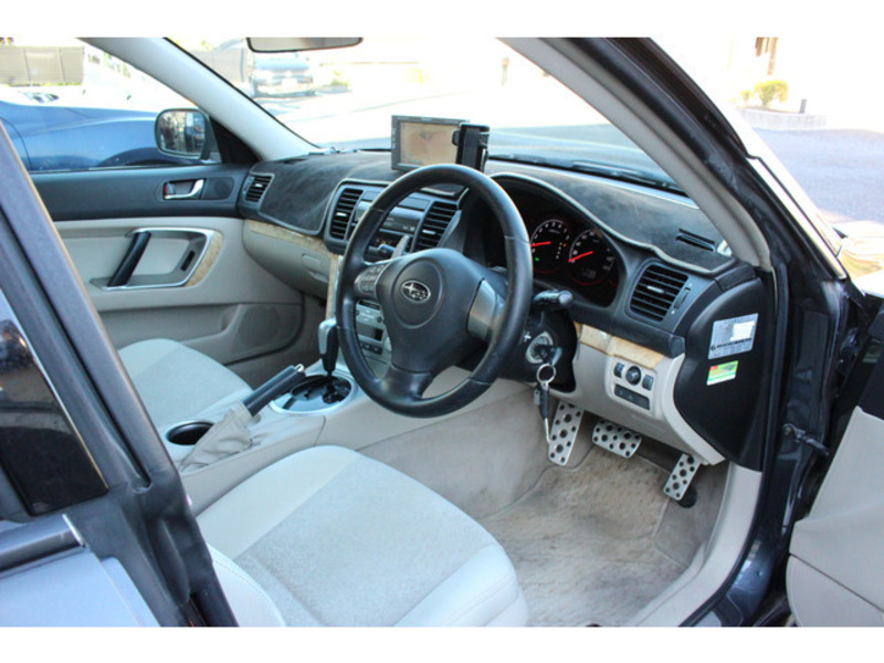 LEGACY B4