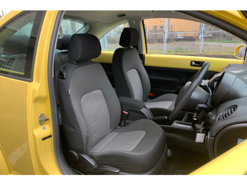 NEW BEETLE