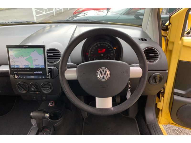 NEW BEETLE