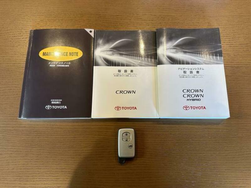 CROWN