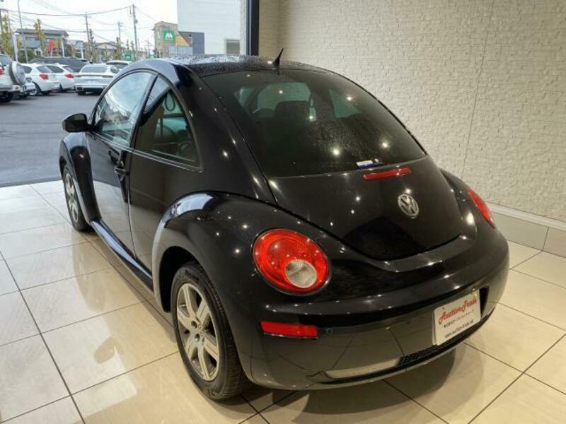 NEW BEETLE