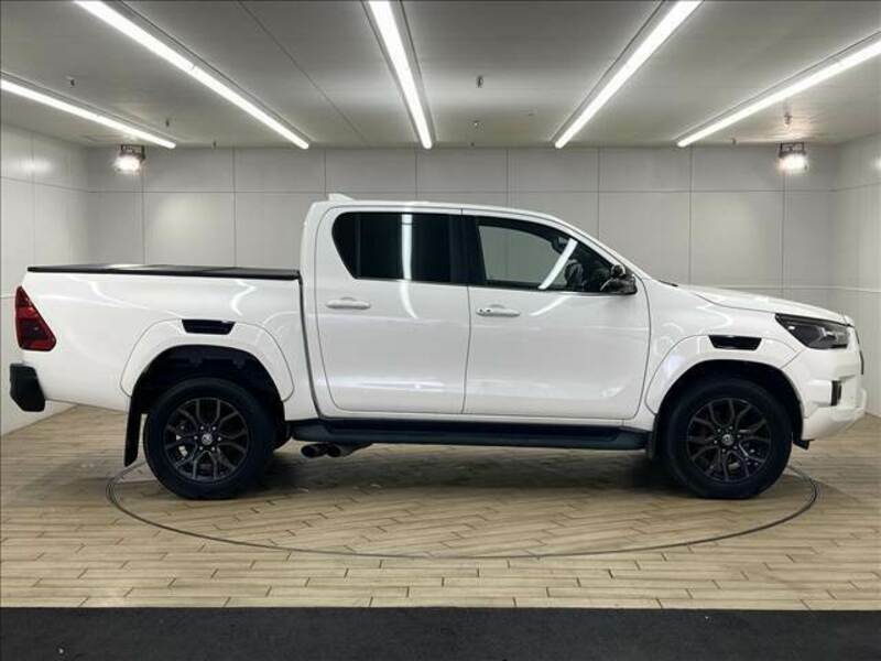 HILUX