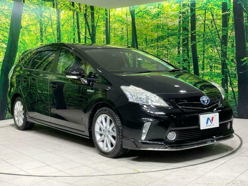 PRIUS ALPHA