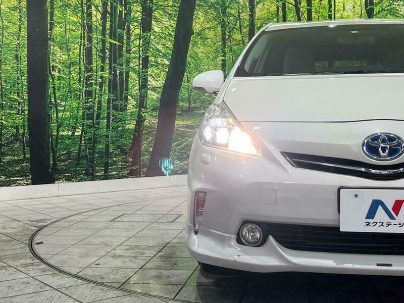 PRIUS ALPHA