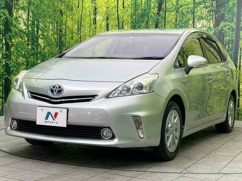 PRIUS ALPHA