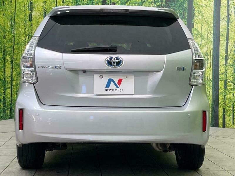 PRIUS ALPHA