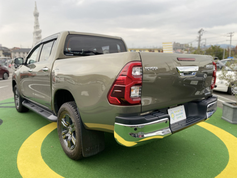 HILUX