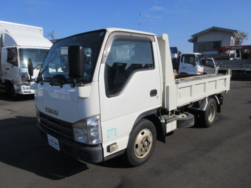 ISUZU　ELF