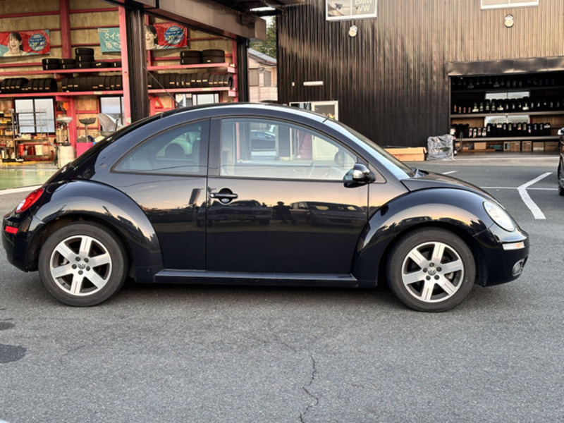 NEW BEETLE