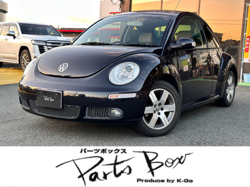 VOLKSWAGEN　NEW BEETLE