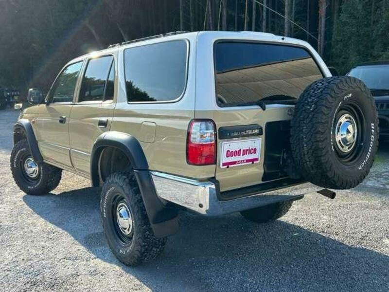 HILUX SURF