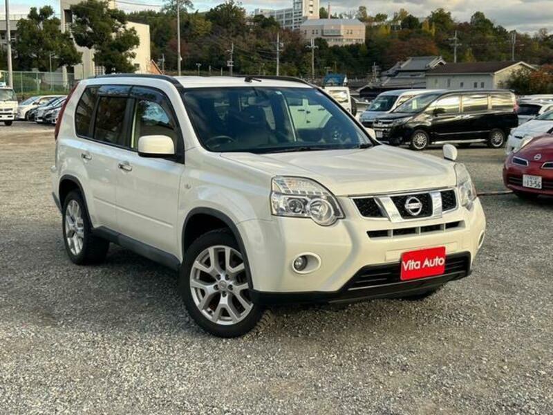 X-TRAIL