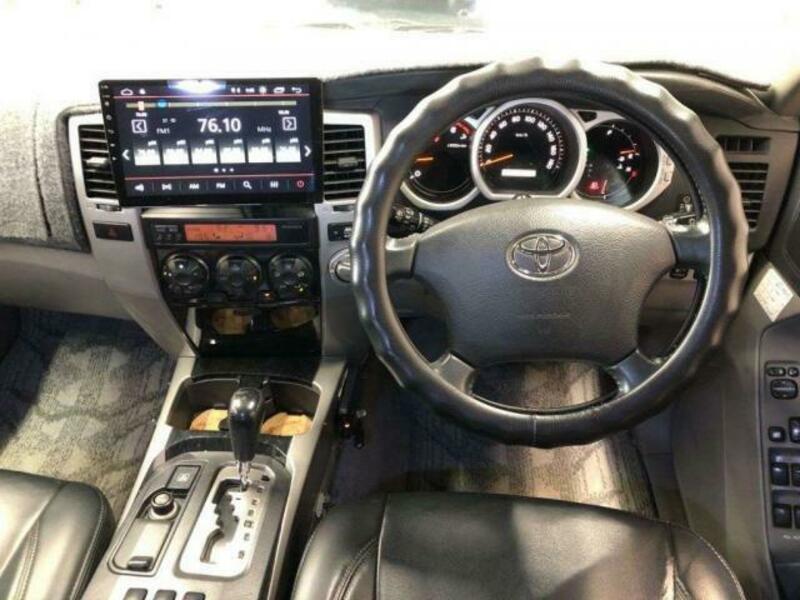 HILUX SURF