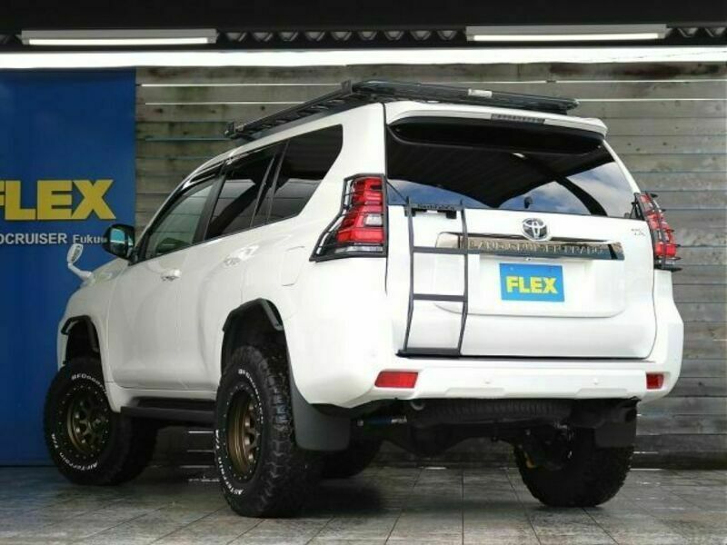 LAND CRUISER PRADO