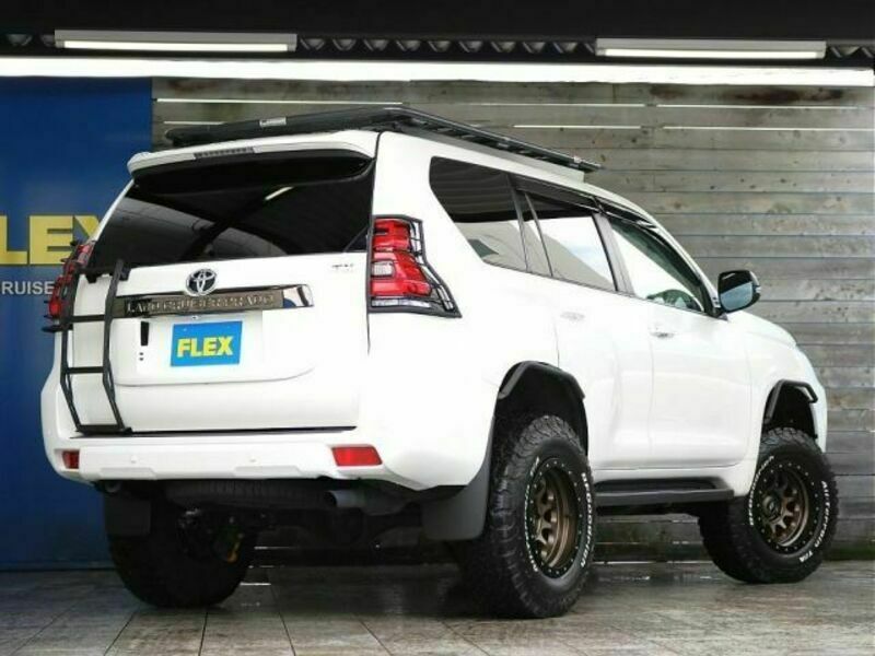 LAND CRUISER PRADO
