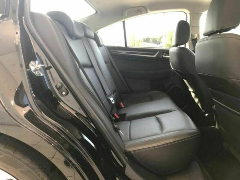LEGACY B4