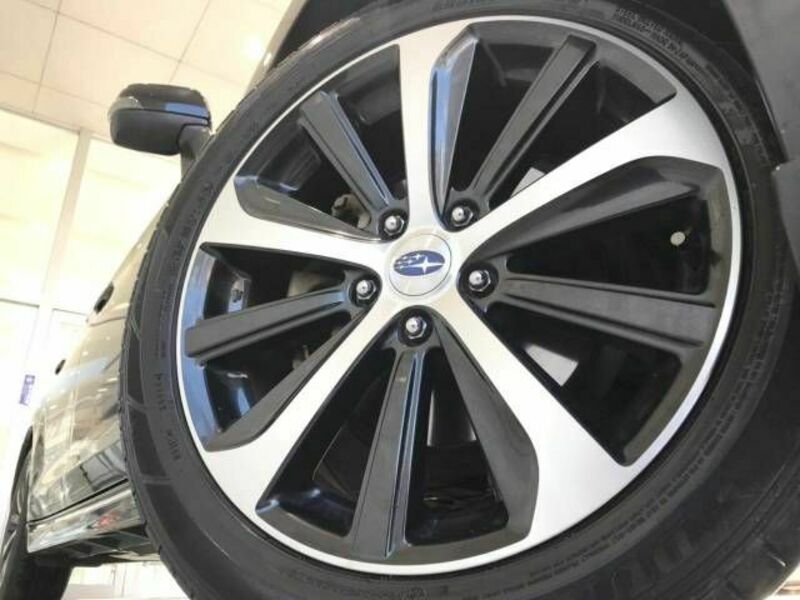 LEGACY B4