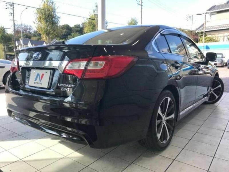 LEGACY B4