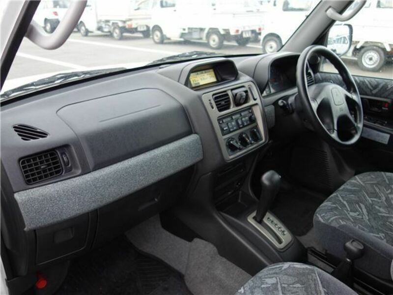 PAJERO IO