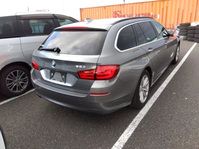 5 SERIES