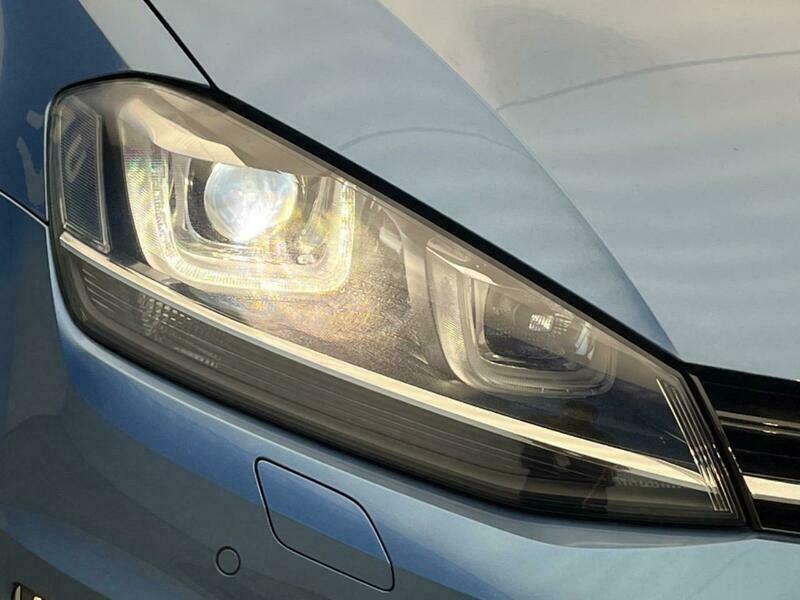 GOLF VARIANT