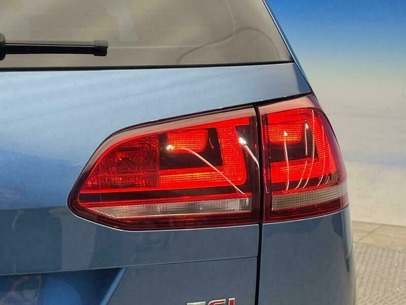 GOLF VARIANT