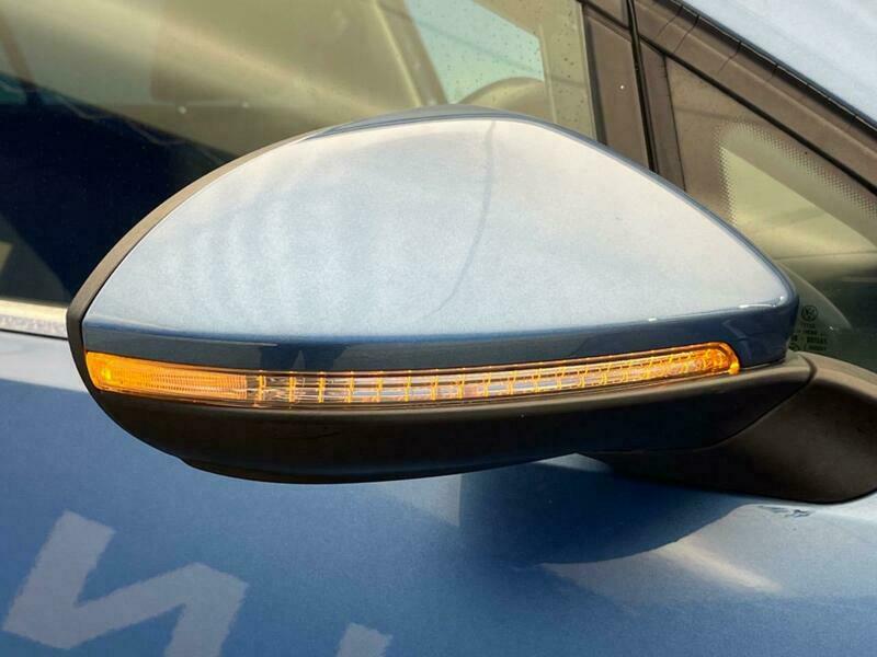 GOLF VARIANT