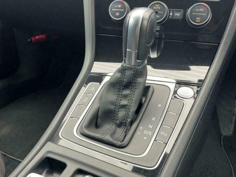 GOLF VARIANT