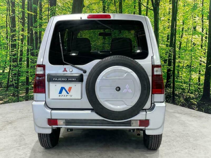 PAJERO MINI