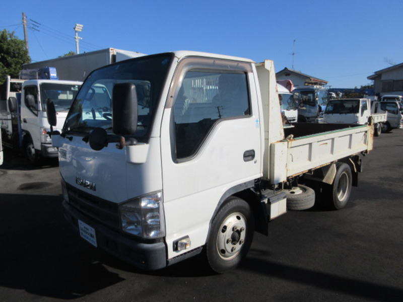 ISUZU　ELF