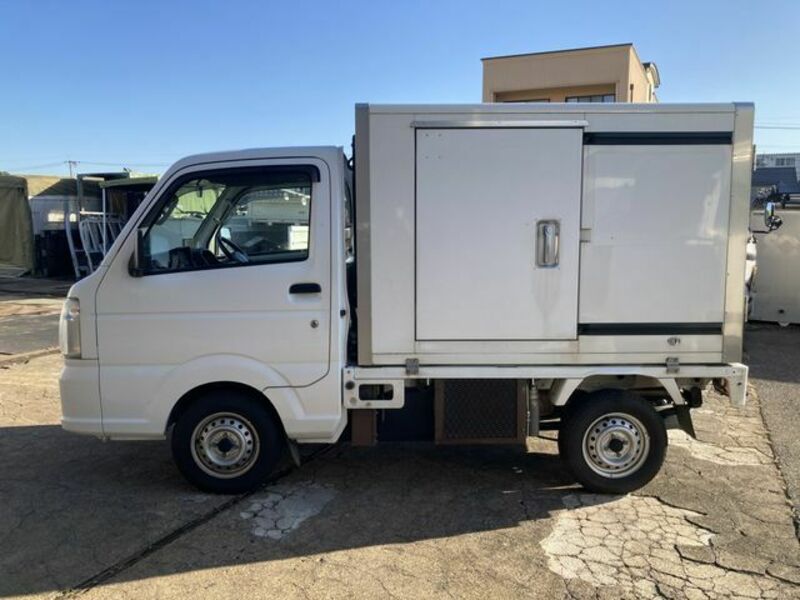 CARRY TRUCK