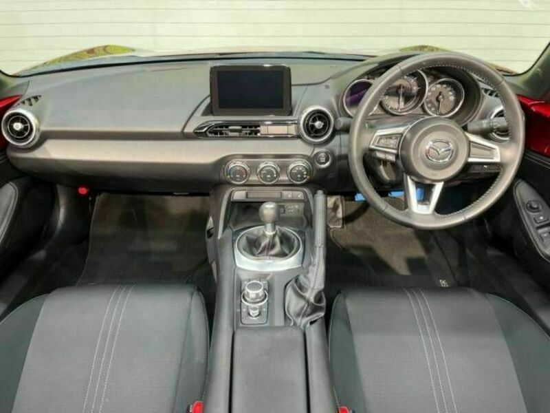 ROADSTER