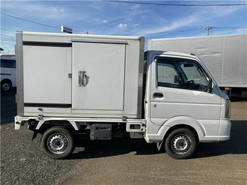 CARRY TRUCK