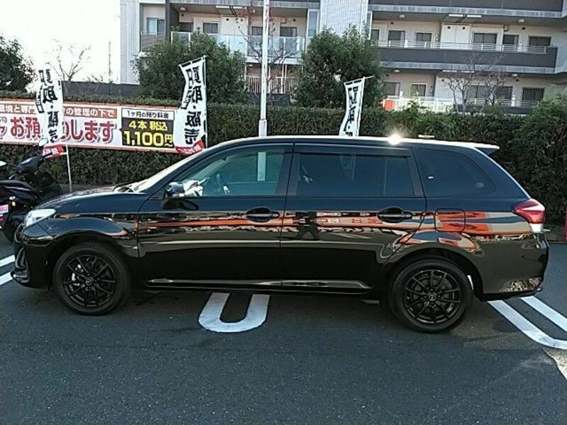 COROLLA FIELDER