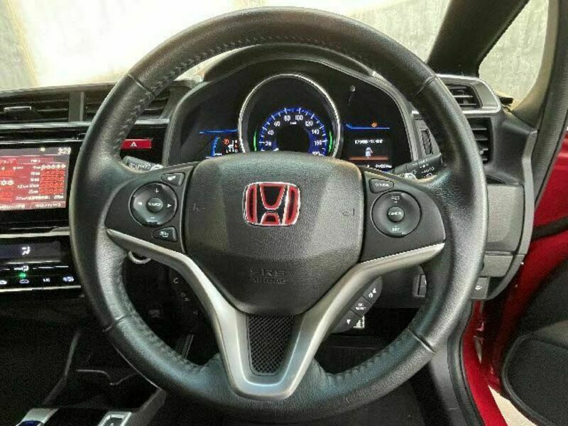 FIT HYBRID