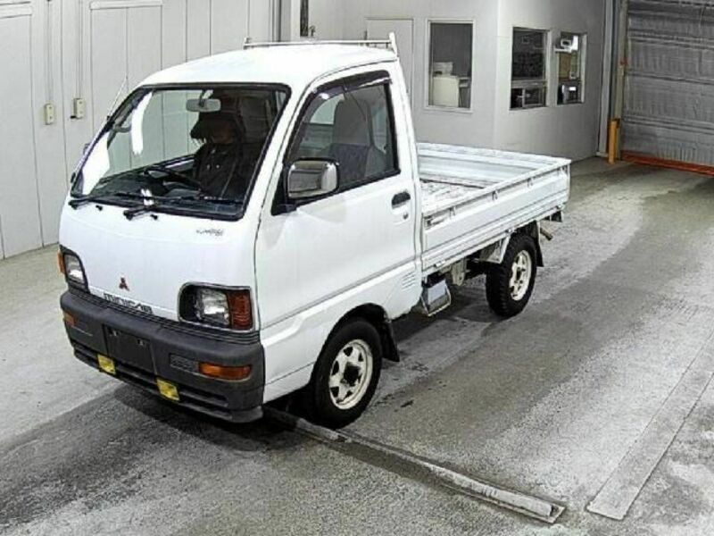 MINICAB TRUCK-0
