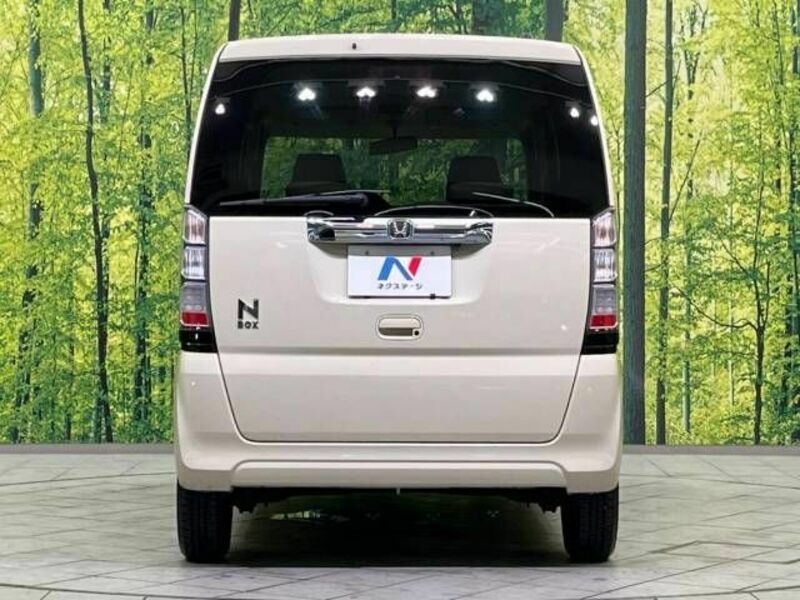 N BOX